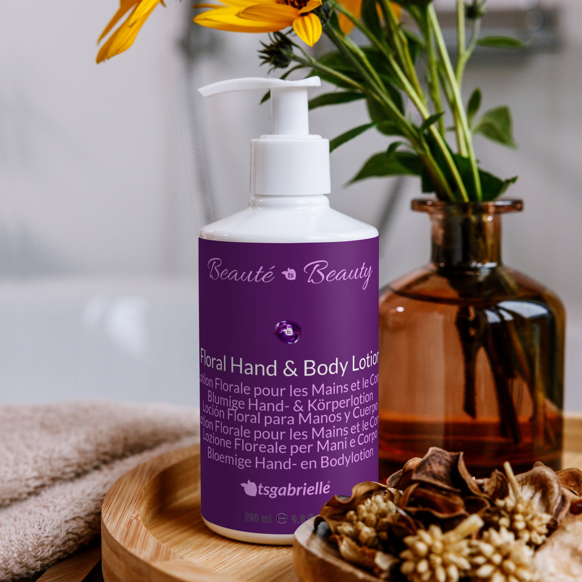 tsgabrielle • Beauté • Beauty • Floral Hand &amp; Body Lotion • 290 ml